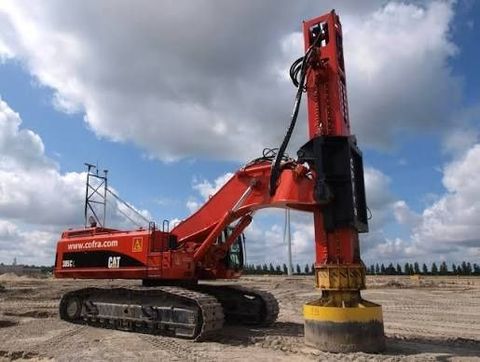 Pile Driving Machinery: Types, Components, and Uses