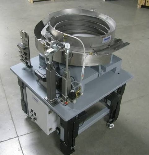 Industrial Feeding Systems: A Guide to Modern Material Handling Methods