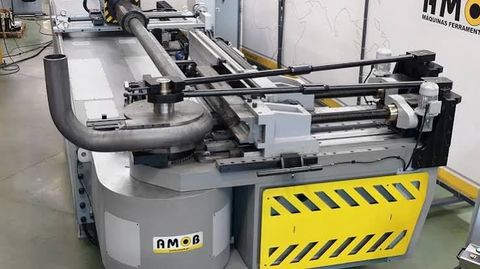 Pipe Bending Machines: A Guide to Types and Industrial Applications